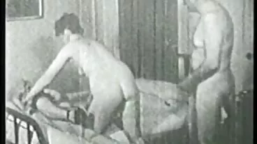 মেয়ে সমকামী, বাংলা চোদা চোদী সুন্দরী বালিকা